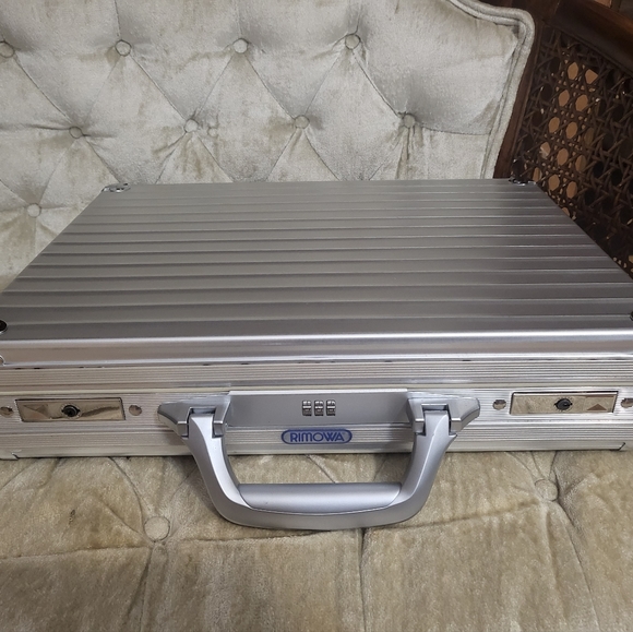 RIMOWA Other - Authentic Rimowa attache case
